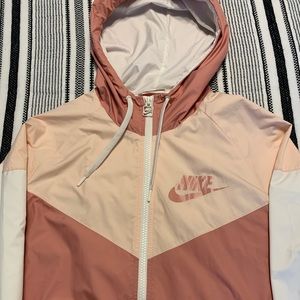 Nike windbreaker